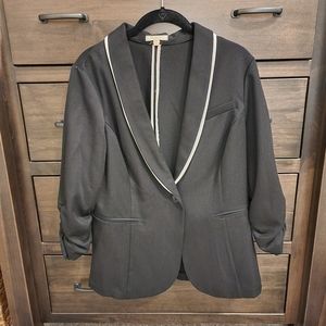 Pleione black blazer